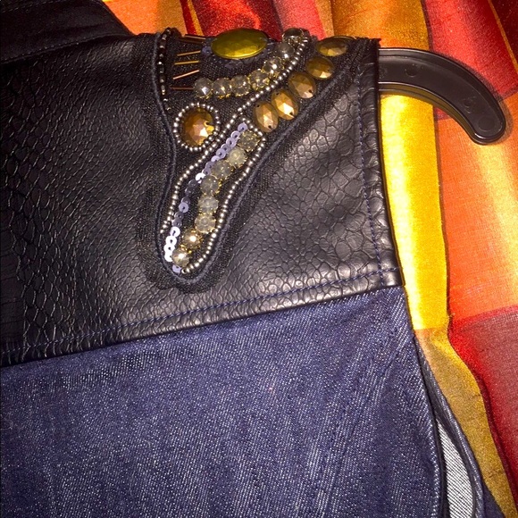 Very Sharp Princess Vera Wang Deco w/ Bling Vest. GORGEOUS VEST - Picture 7 of 7